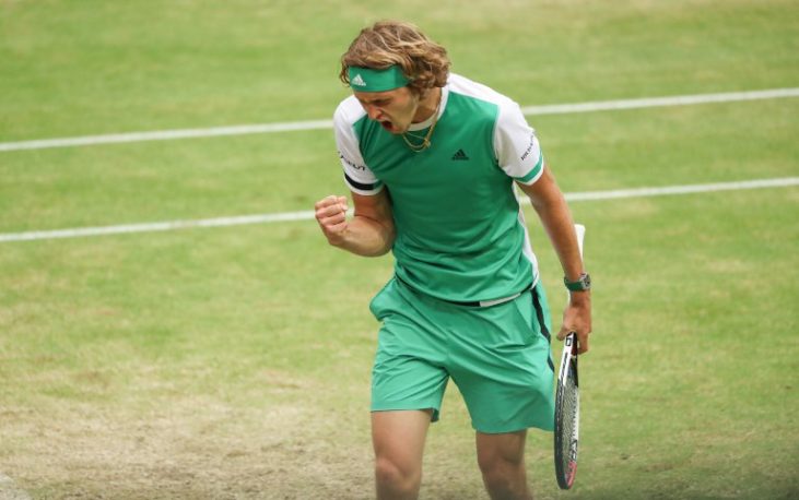 Halle: Zverev finałowym przeciwnikiem Federera