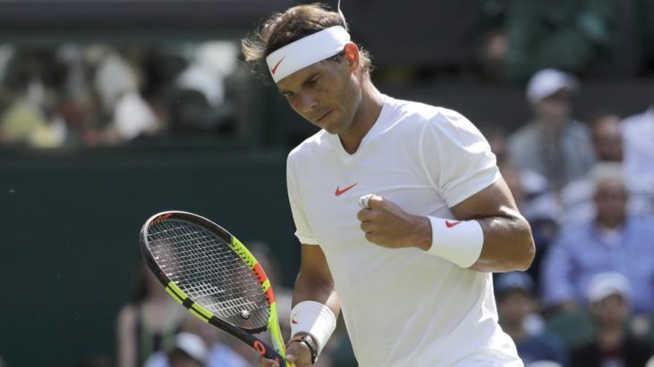 Wimbledon: Ciężka przeprawa Rafy Nadala.