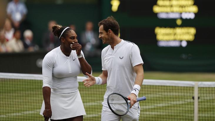Serena i Andy poza Wimbledonem
