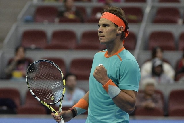 Rafael Nadal awansuje w Pekinie